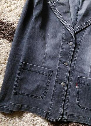 Базовый джинсовый кардиган с отложным воротником/накладными карманами casual benson.7 фото