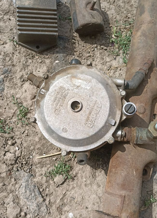 Газовий редуктор до газ-53, + кнопка переключення.