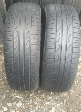 235/60/17 kumho 2шт