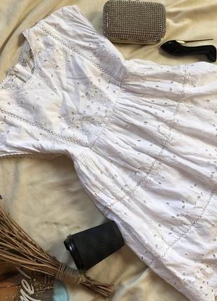 Белый сарфаан от zara , красивое белое платье