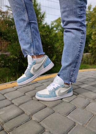 Женские кроссовки nike air jordan 1 low denim blue