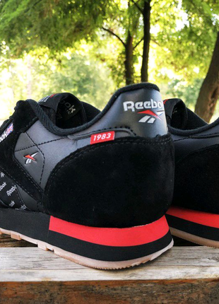 Кроссовки reebok classic black/red3 фото