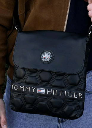 Месенджер шкіряний tommy hilfiger чорні шестикутники