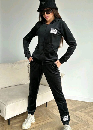 Женский спортивный турецкий велюровый костюм черного цвета2 фото