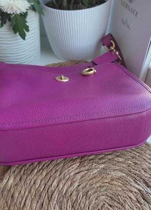 Женская сумочка coach chaise crossbody bag deep plum pebble leather5 фото