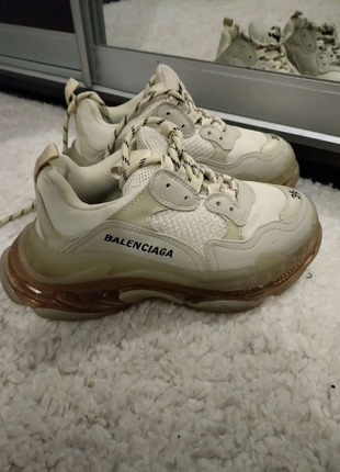 Balenciaga