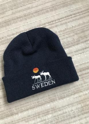 Шапка темно-синя sweden