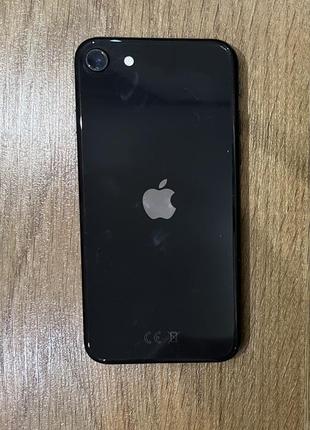Iphone se 2020, 64 гб, black, в красивом состоянии, neverlock2 фото