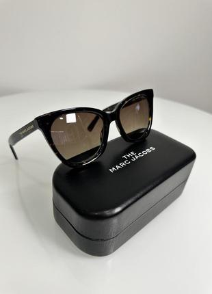 Классические cat eye солнцезащитные очки marc jacobs, оригинал7 фото