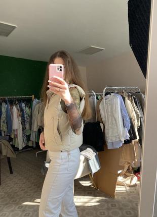 Молочна жилетка zara, жилетка зара