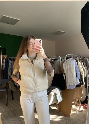 Молочна жилетка zara, жилетка зара