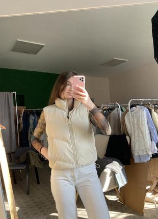 Молочна жилетка zara, жилетка зара