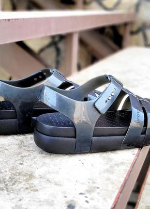 Босоніжки crocs swiftwater river sandal, оригінал6 фото