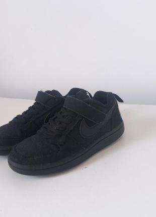Кросівки nike
