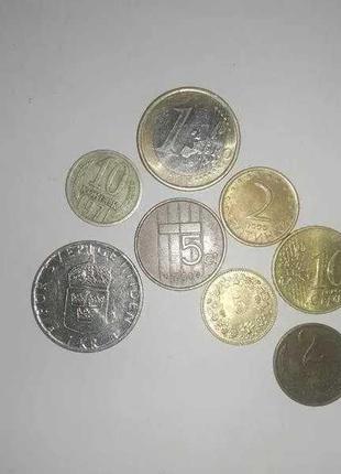 Продам монети світу1 фото