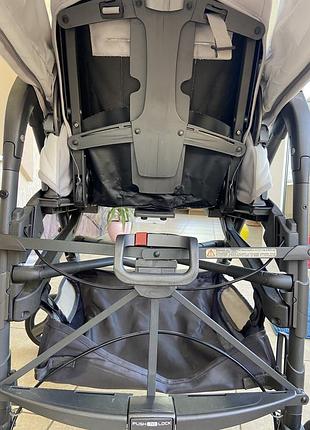 Коляска для прогулянок