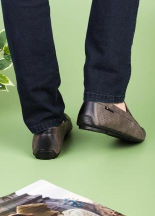 Чоловічі туфлі літні мокасини з перфорацією2 фото