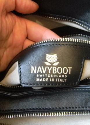 Черная сумка через плечо navyboot6 фото