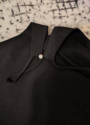 Блуза з відкритими плечима і акцентом на шиї3 фото