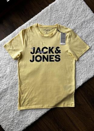 Футболка. футболка для мужчин. jack&amp;jones