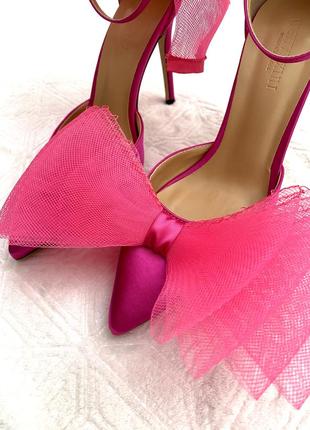 Туфли лодочки розовые с бантами в стиле jimmy choo3 фото