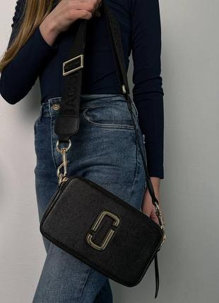 Сумка черная с золотом в стиле marc jacobs snapshot 2