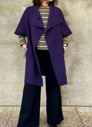 Тепла стильна жилетка пальто кардиган 50% вовна фіолетова на запах з поясом