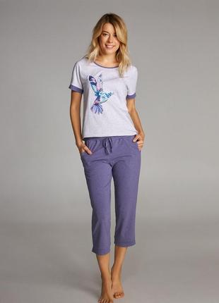 Жіноча піжама з футболкою і бриджами (арт. lnp 304/001)