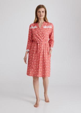 Рожевий жіночий халат з білим мереживом (арт. lgk 200/04/02)