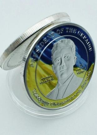 Сувенірна монета "владімир зеленський - президент україни"3 фото