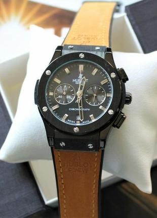 Наручний годинник hublot beige2 фото