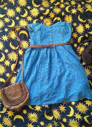 Нарядное платье