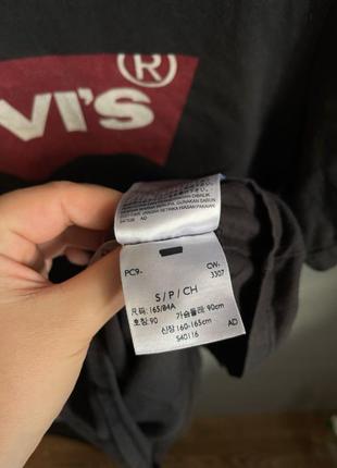 Продам футболку оригінал levi’s2 фото