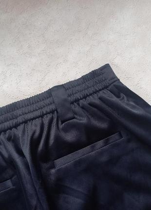 Брендовые черные атласные штаны бойфренды с высокой талией primark, 10 pазмер.4 фото