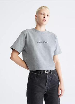 Футболка calvin klein