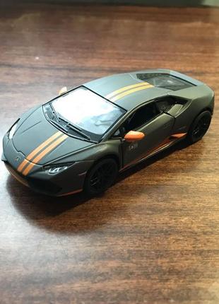 Іграшкова модель lamborghini huracán lp 610-4