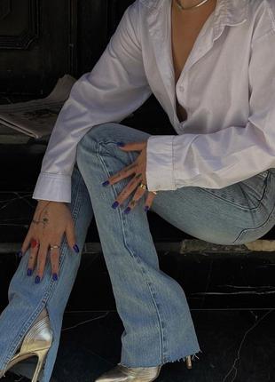 Жіночі класичні прямі джинси труби, завужені, скіні,  прямі, клеш, з розрізами, на високій посадці,  розширені, довгі, сірі  сині3 фото