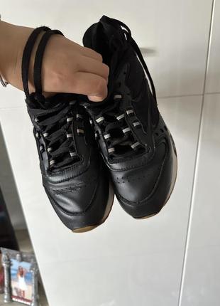 Кожаные кроссовки reebok оригинал стильные кроссовки женские кроссовки рыбок 23,5 см