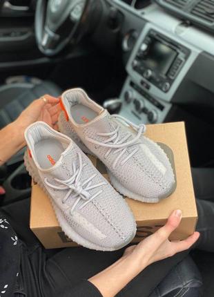 Yeezy boost 350 v2 'tail light'