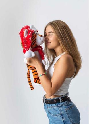 М'яка іграшка тигрик "санті" розмір: 55 см - символ 2022 року!3 фото