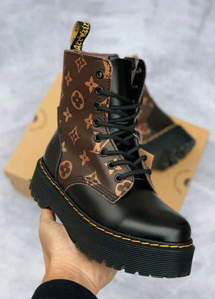 Dr. martens x lv jadon black