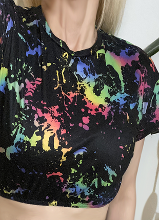 S-m літній короткий топ принт бризки кольорів на чорному коротка жіноча футболка з рукавом5 фото