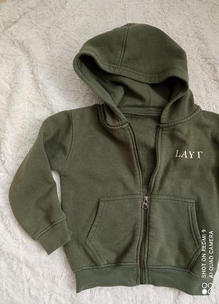 Тепленька мастерка худі кофта на молнії хакі зелена оливкова на флісі з капюшоном