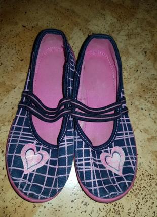 Туфлі 29р в клітку