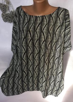 Стильная блуза tu