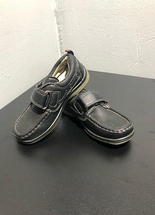 Туфлі хлопчачі макасини