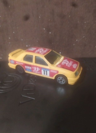 Масштабная модель 1:43/ford sierra1 фото