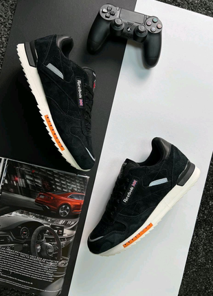 Чоловічі кросівки reebok classic m black white2 фото