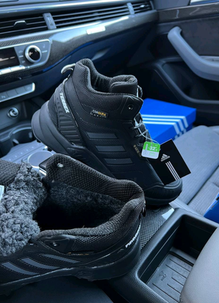 Зимові чоловічі кросівки adidas terrex gore-tex cordura all black2 фото