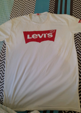 Футболка levis